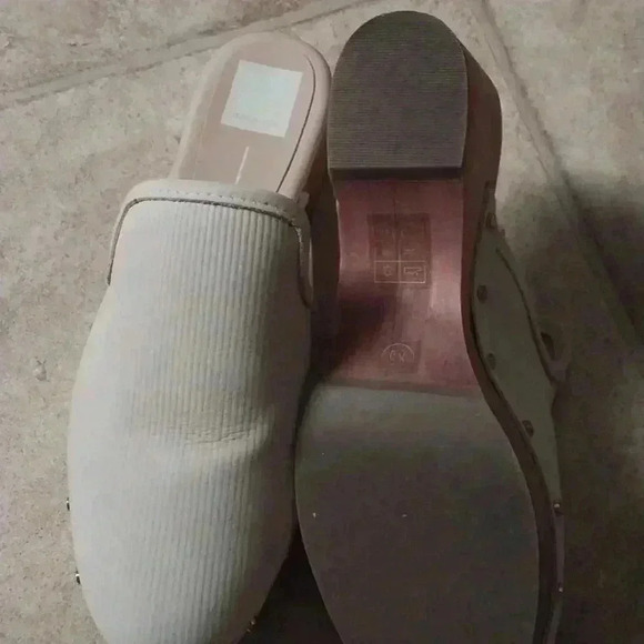 Dolce Vita  Closen Cream Clogs Size 8.5 - Picture 8 of 8